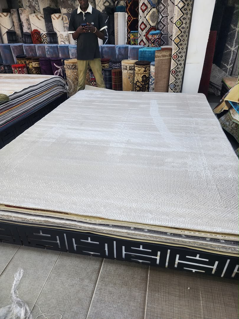 Luxury modern rug for homes in Lagos, Nigeria, available in multiple sizes for living rooms, bedrooms, dining areas, and stylish interiors.